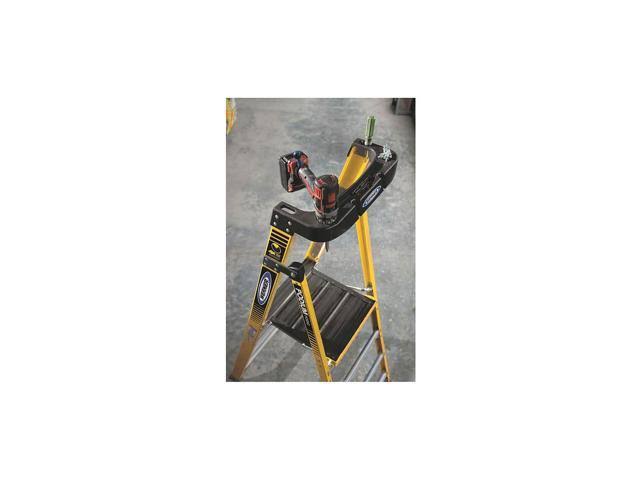 Werner Podium 8-ft Fiberglass 375-lb Type IAA Step Ladder PD7308 - Image 7