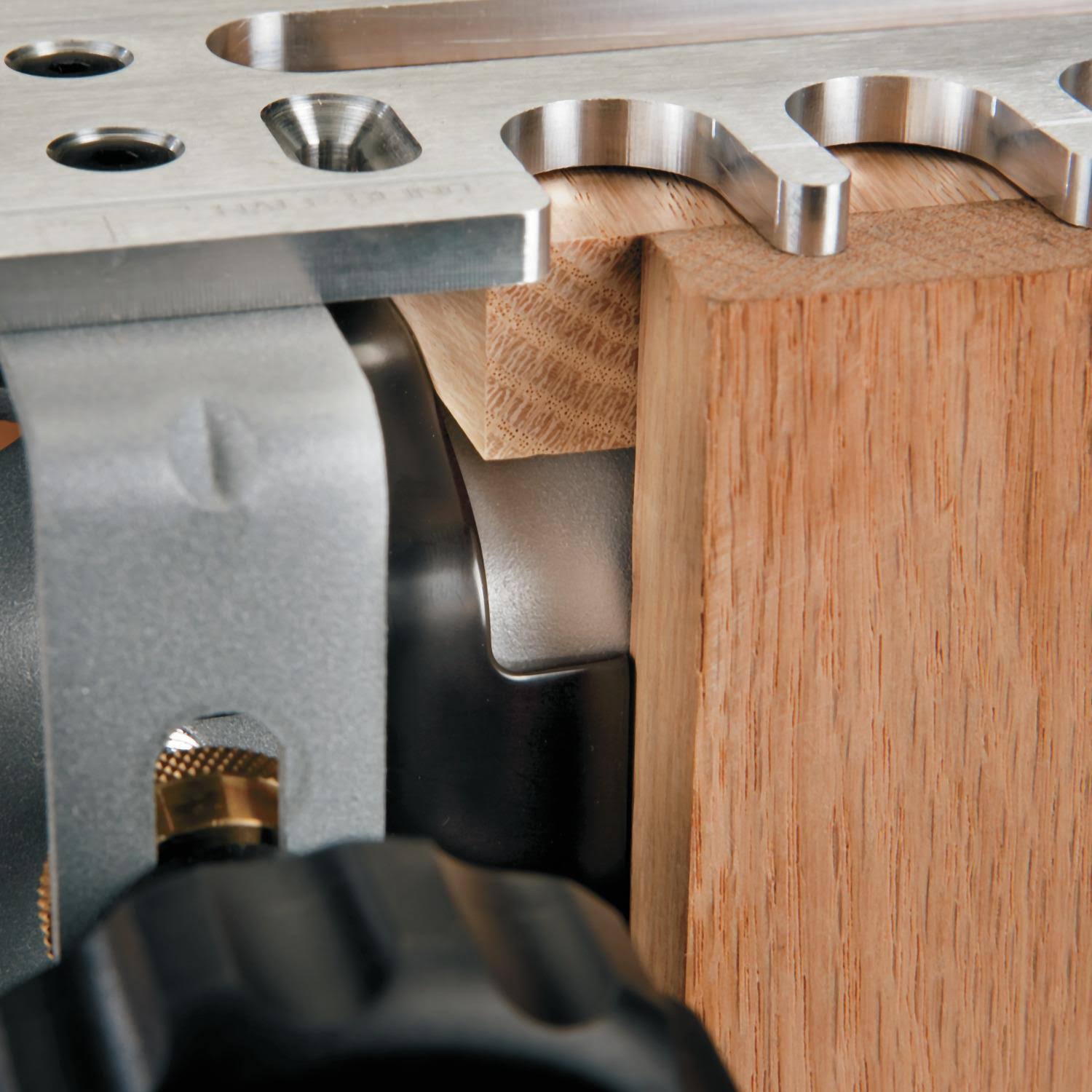 Porter-Cable 4216 12 in. Deluxe Dovetail Jig Combination Kit - Image 5