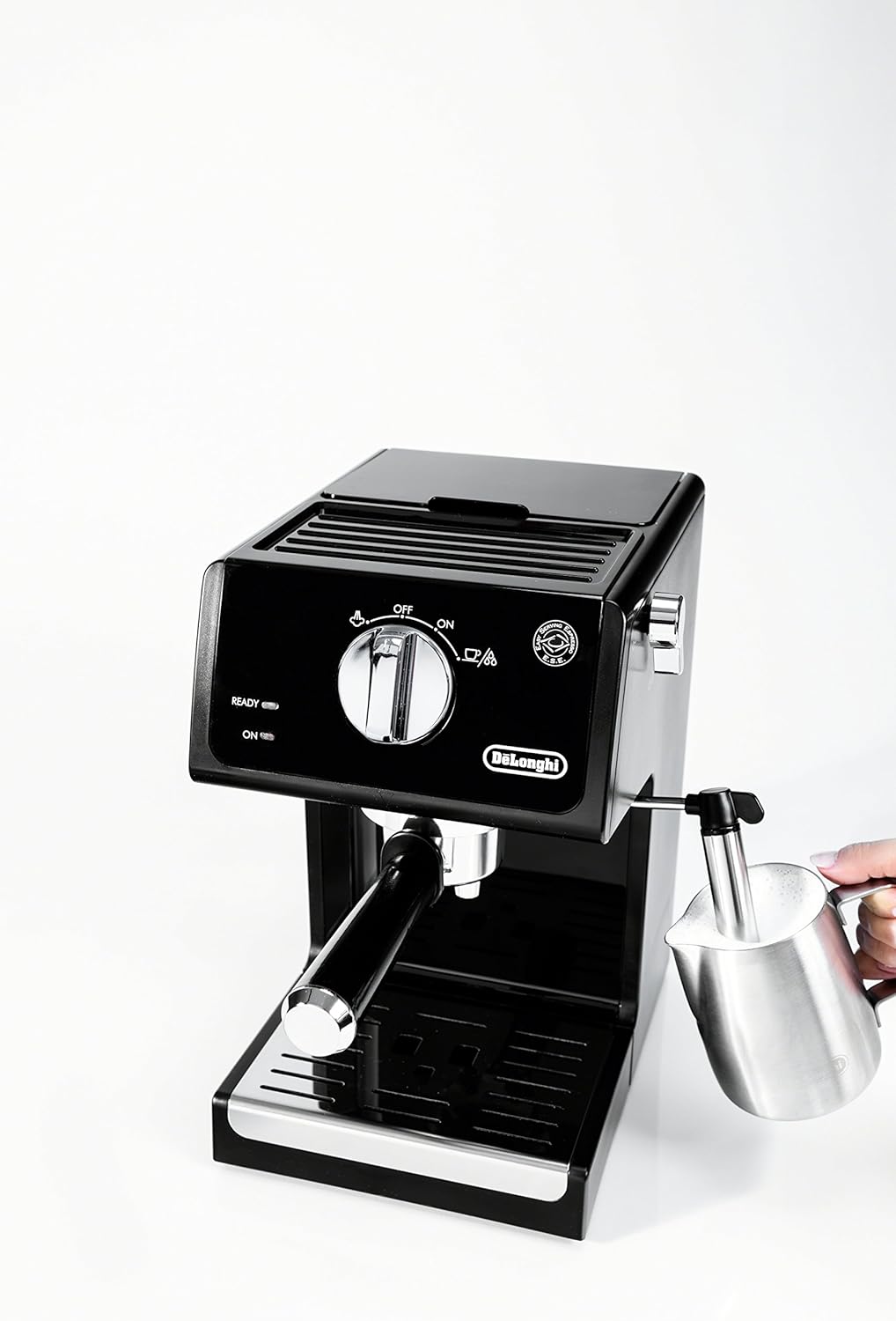 De’Longhi ECP3120 15 Bar Espresso Machine with Advanced Cappuccino System, 9.6 x 7.2 x 11.9 inches, Black/Stainless Steel - Image 3