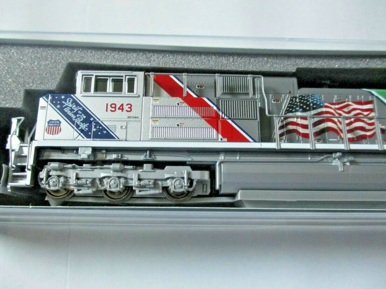 Kato N Scale EMD SD70ACe Union Pacific The Spirit #1943 w/DCC - Image 3