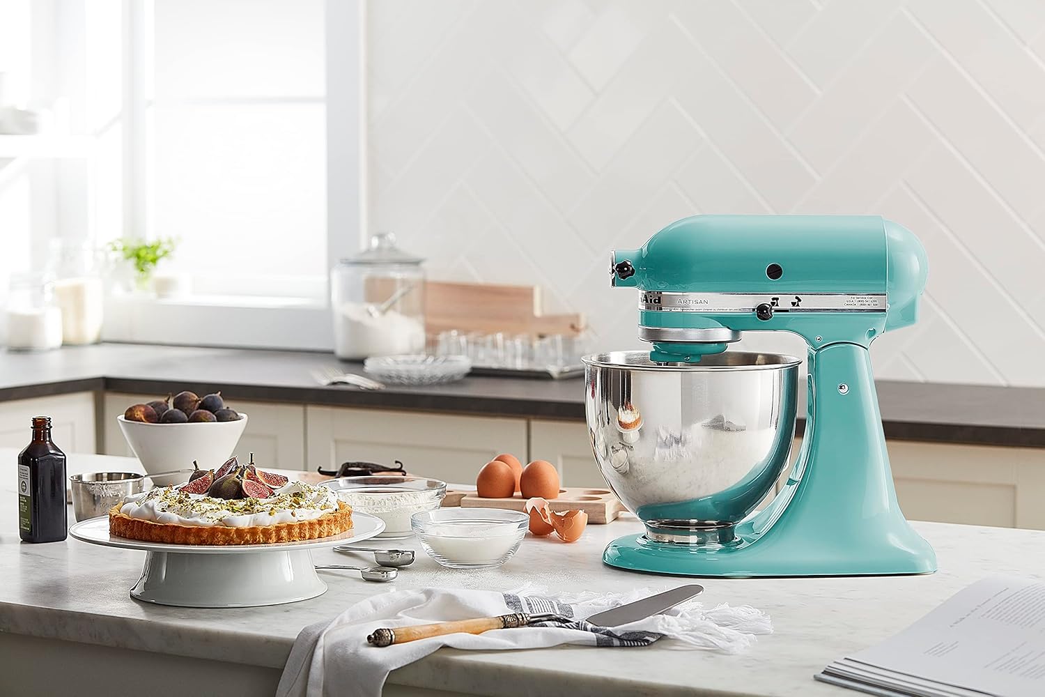 KitchenAid Artisan Series 5 Quart Tilt Head Stand Mixer with Pouring Shield KSM150PS, Cast Iron - Image 20