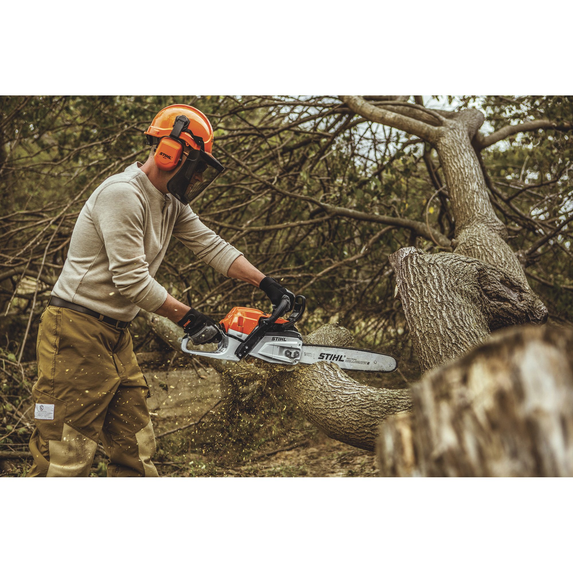 Stihl Gas-Powered Chainsaw, 18in. Bar, 50.2cc, 0.325in. Chain Pitch, Model# MS 261 C-M?18 - Image 5