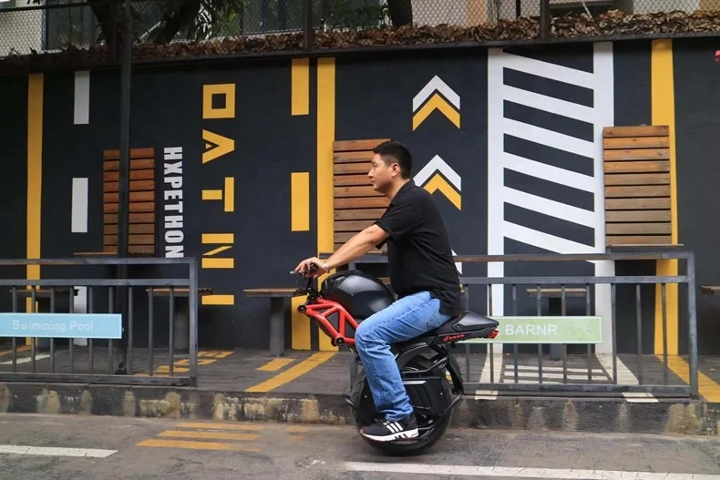 Meubon One Wheel Electric Scooter & Unicycle: Best Motorized Scooter for Adults - Image 6