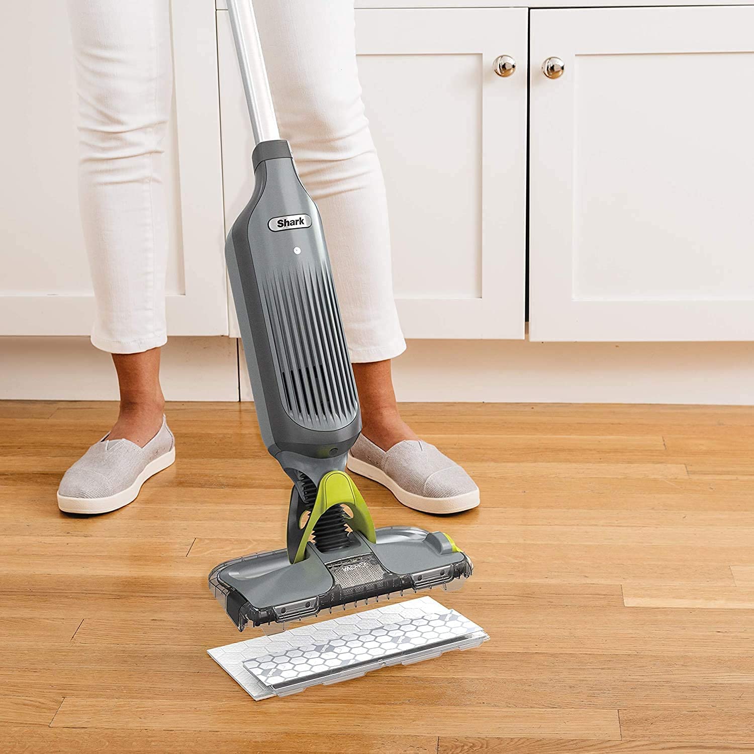 Shark VACMOP Disposable Hard Floor Vacuum and Mop Pad Refills (40 ct.) - Image 3