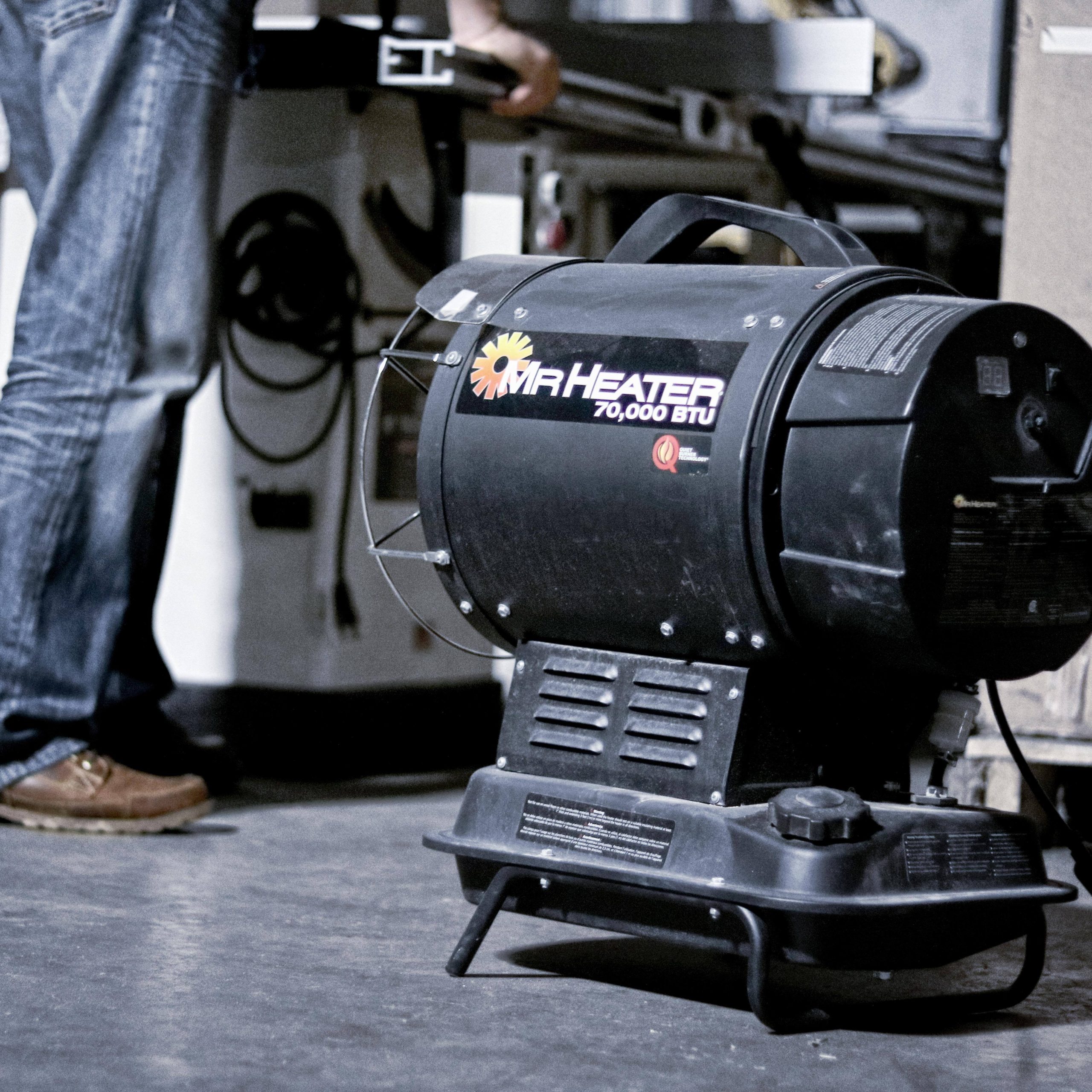 Mr. Heater MH70KFR 70K BTU Kerosene Radiant Heater - Image 3