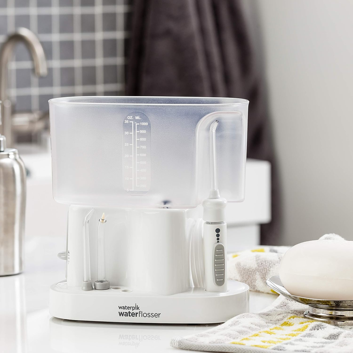 Waterpik Water Flosser Classic Professional WP 72, Countertop Oral Irrigator, White - Image 9