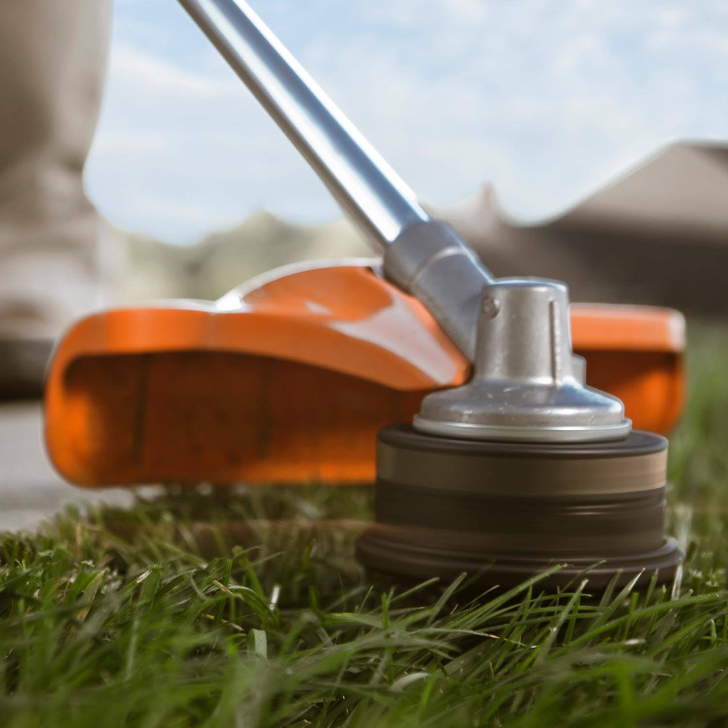 Stihl FS 56 RC-E GAS Trimmer - Image 4