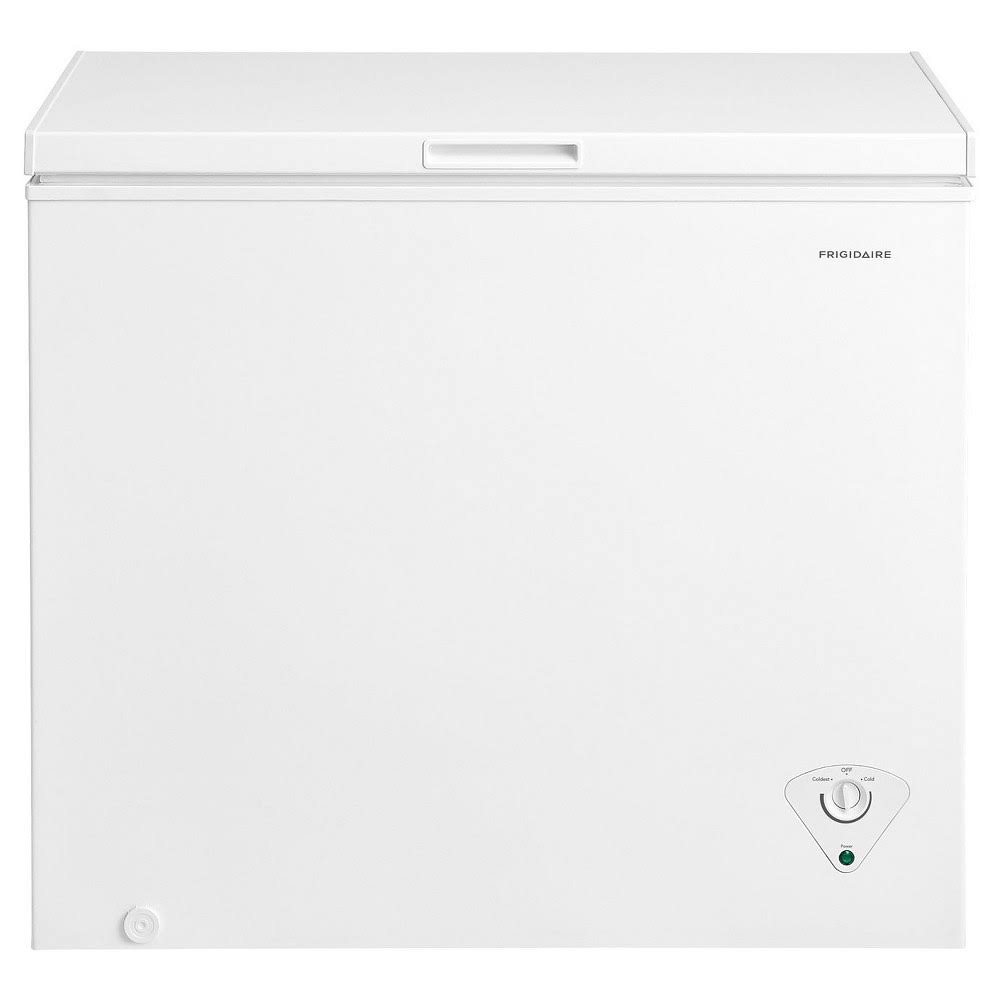 Frigidaire FFFC07M2UW 7.2 Cu. ft. Chest Freezer – White