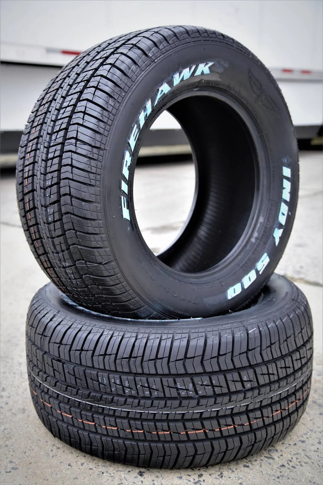 Firestone Firehawk Indy 500 275/60R15 107S Performance All Season Tire
